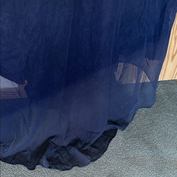 Elegant Navy One-Shoulder Gown with scarf size 11-12 - Picture 14 of 14